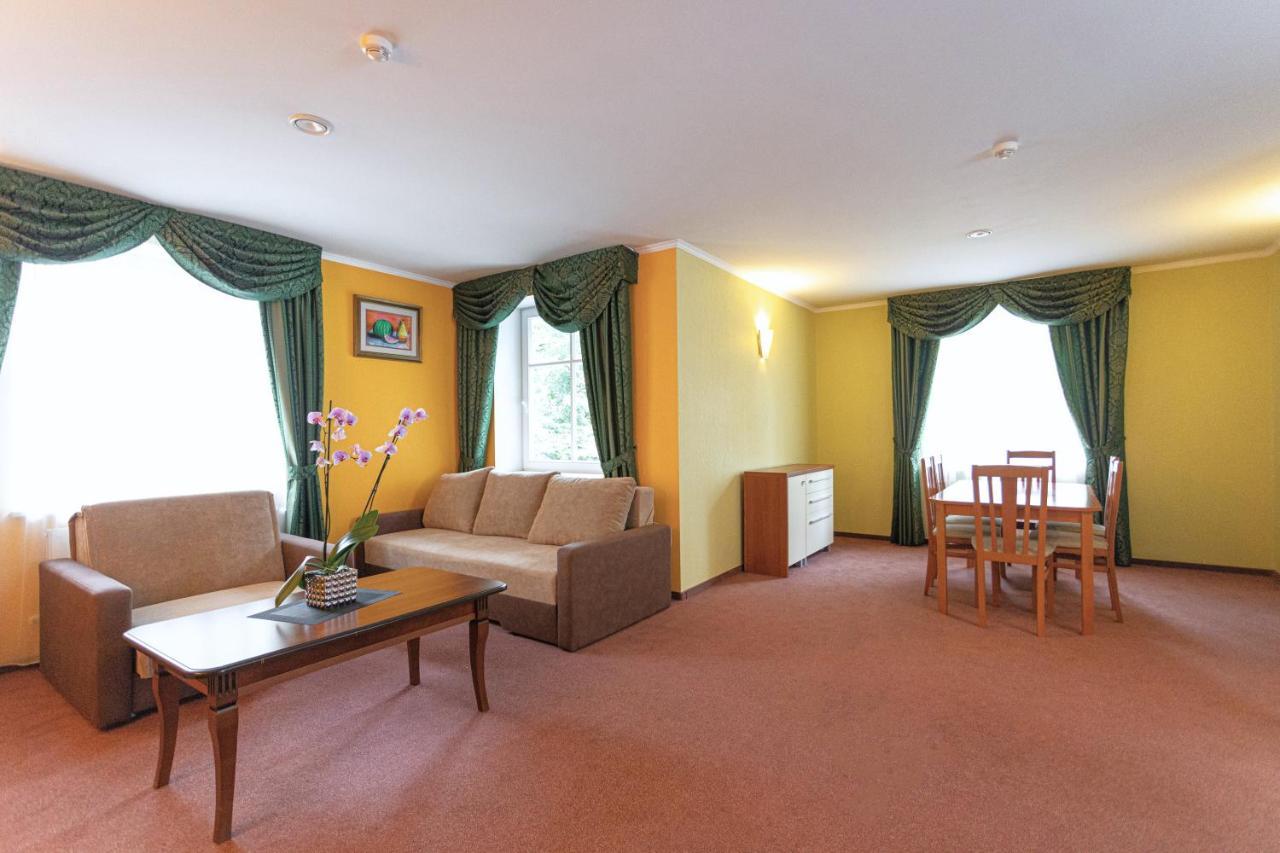 Good Stay Eiropa Hotel Economy Jurmala Bagian luar foto