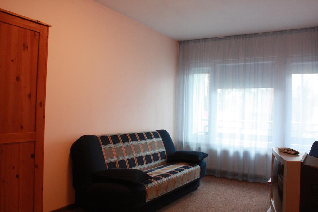Good Stay Eiropa Hotel Economy Jurmala Ruang foto