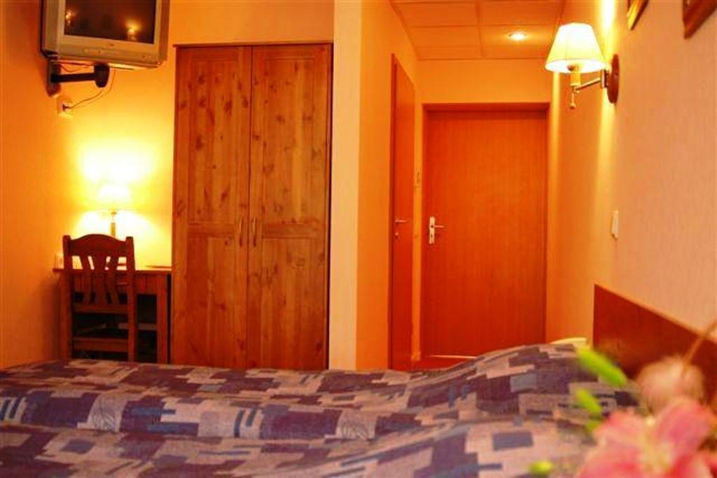 Good Stay Eiropa Hotel Economy Jurmala Bagian luar foto
